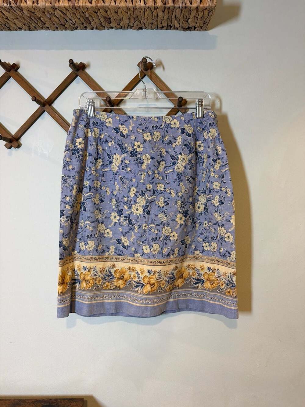 Talbots Linen Cotton Floral Border Print Skirt Size 16